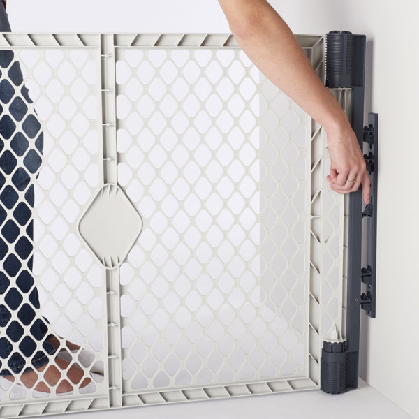 Toddleroo by North States Superyard Duo Play Yard Barrier with Wall ...